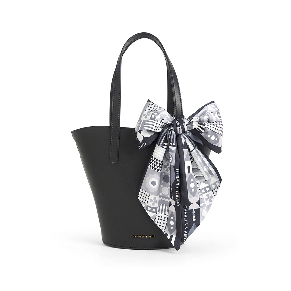 Сумка Charles & Keith с принтом в виде шарфа (Черный)